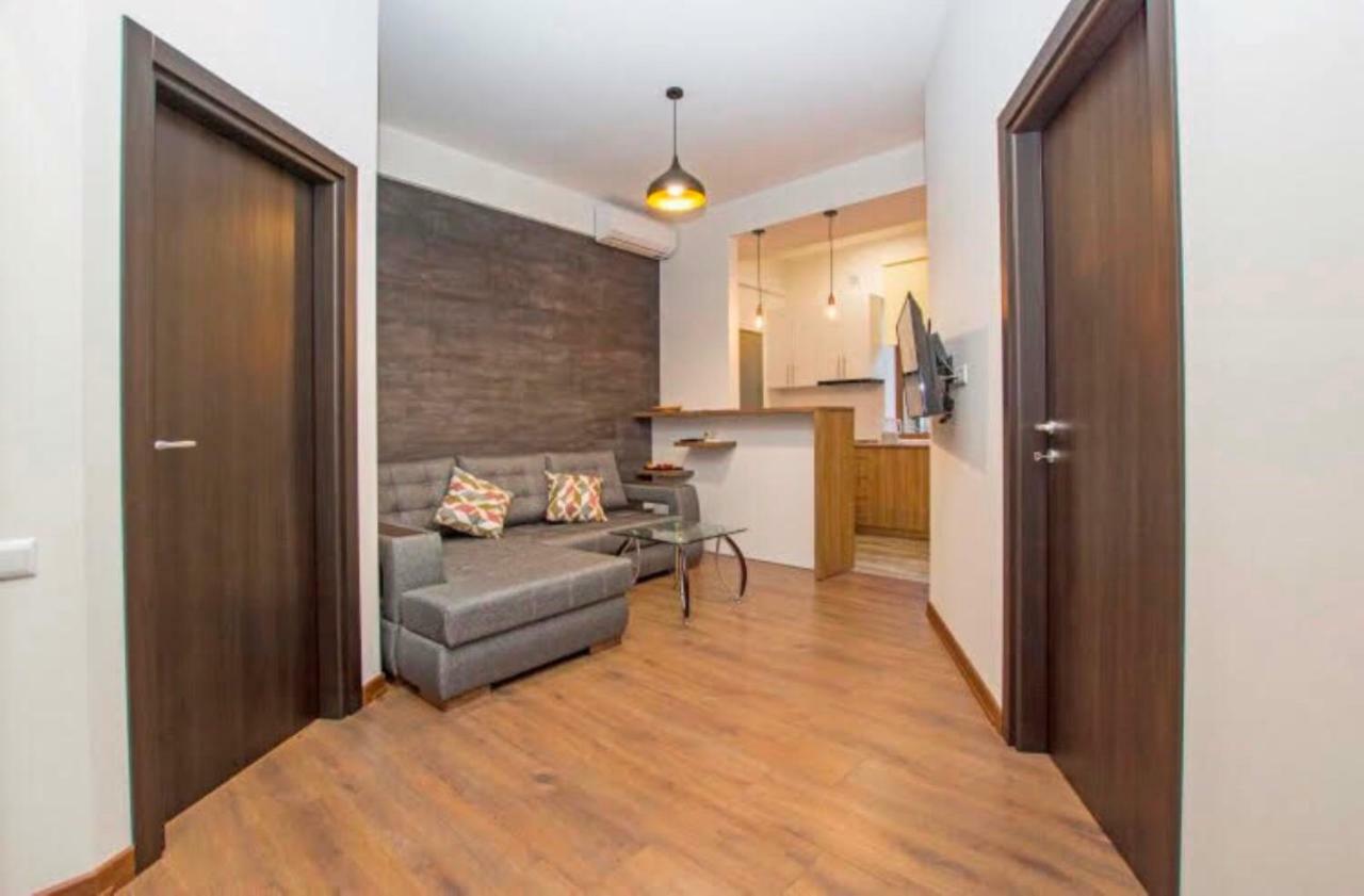 Boutique Apartment Jerevan Buitenkant foto