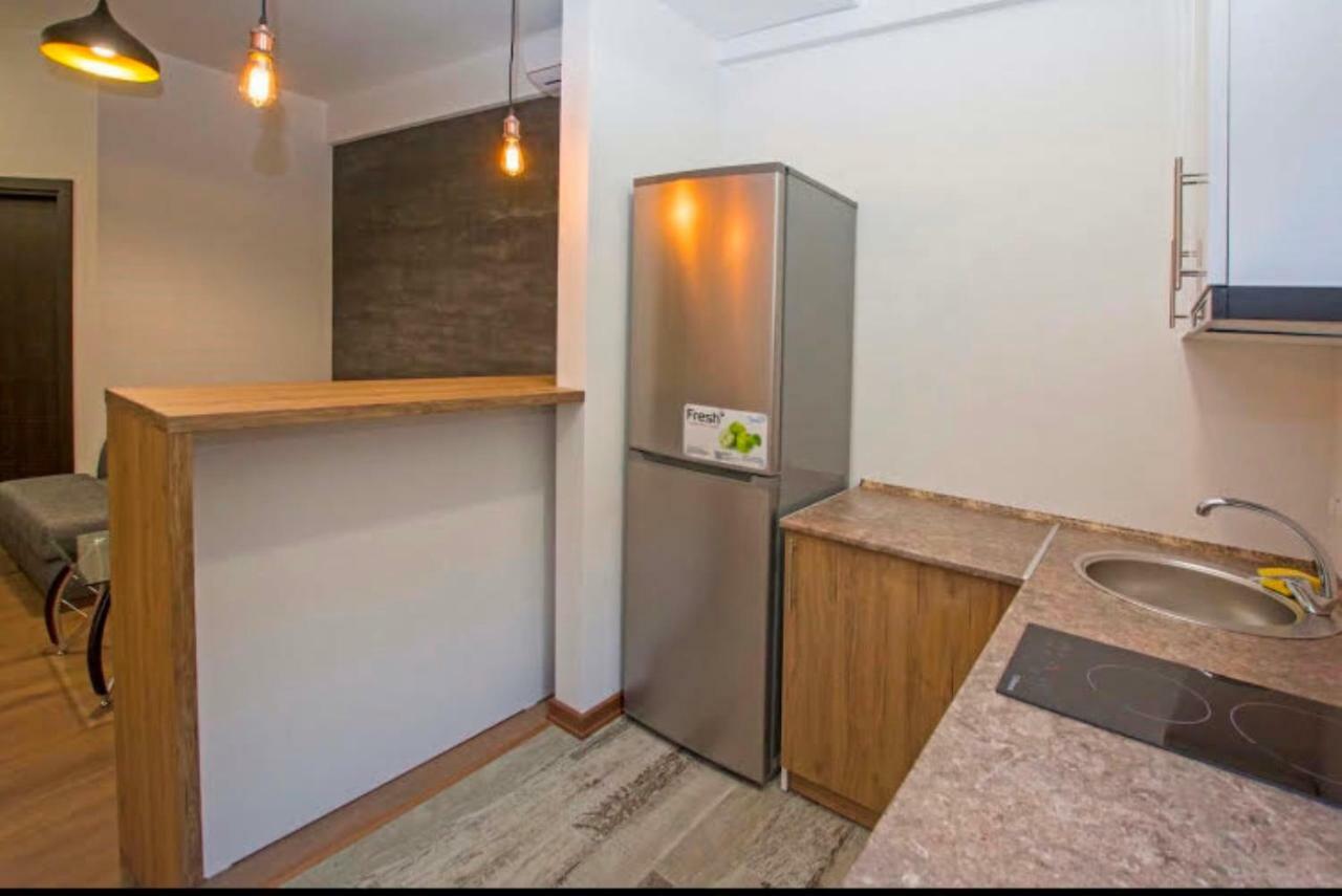 Boutique Apartment Jerevan Buitenkant foto